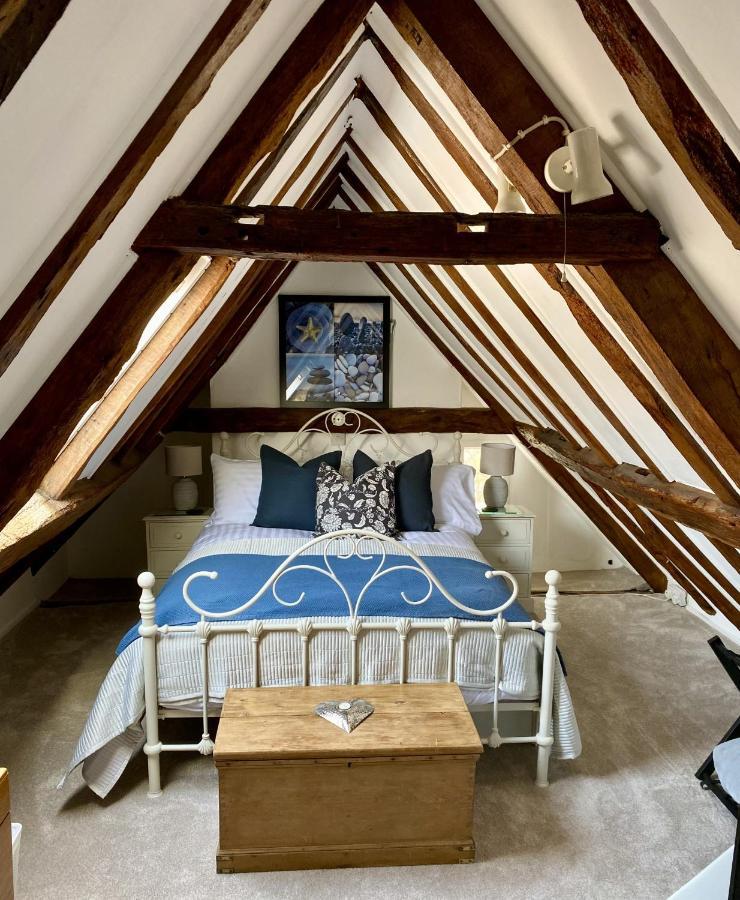 Chestnut Tree Cottage, 7 High Street 아르딩리 외부 사진