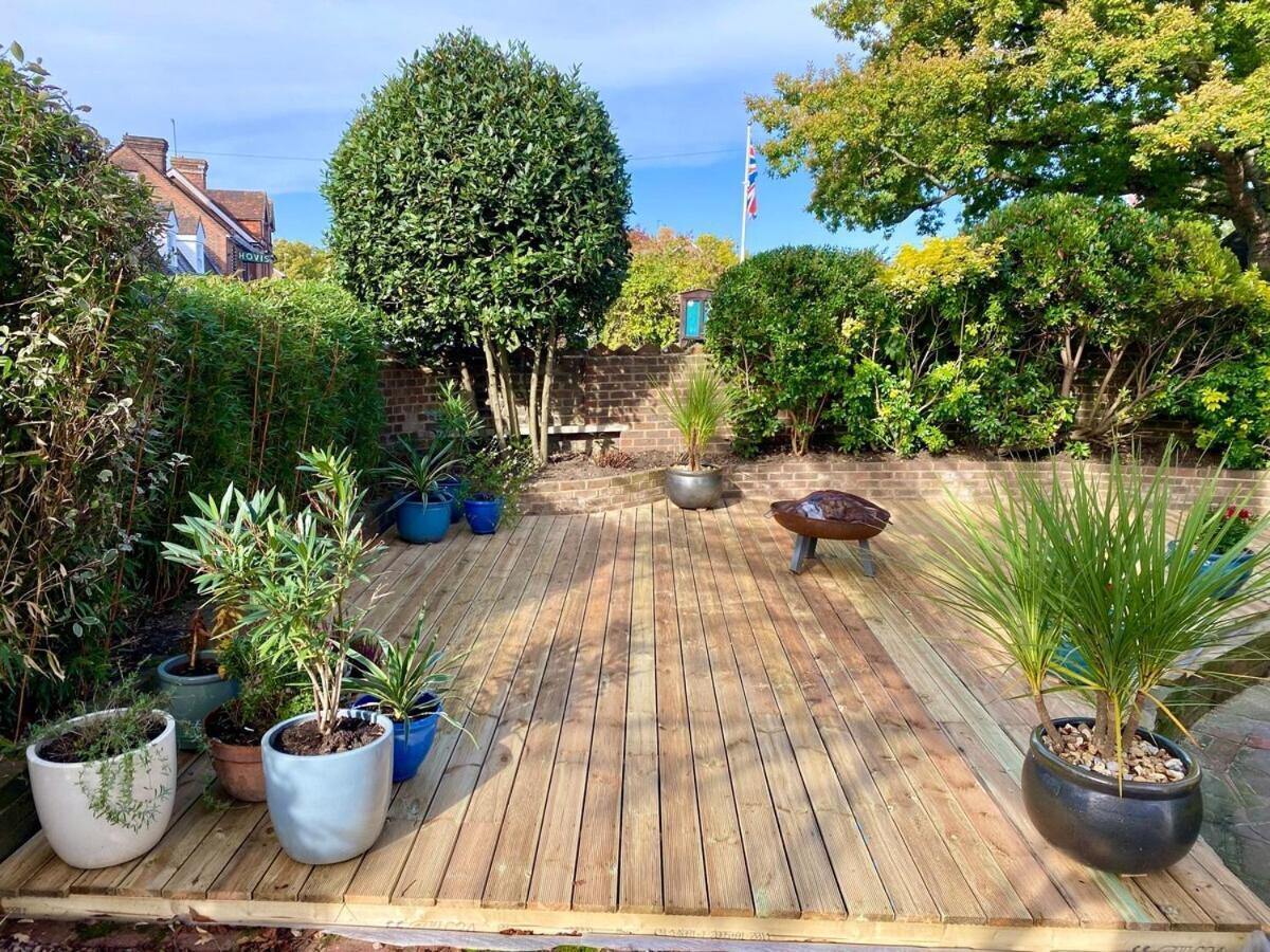 Chestnut Tree Cottage, 7 High Street 아르딩리 외부 사진