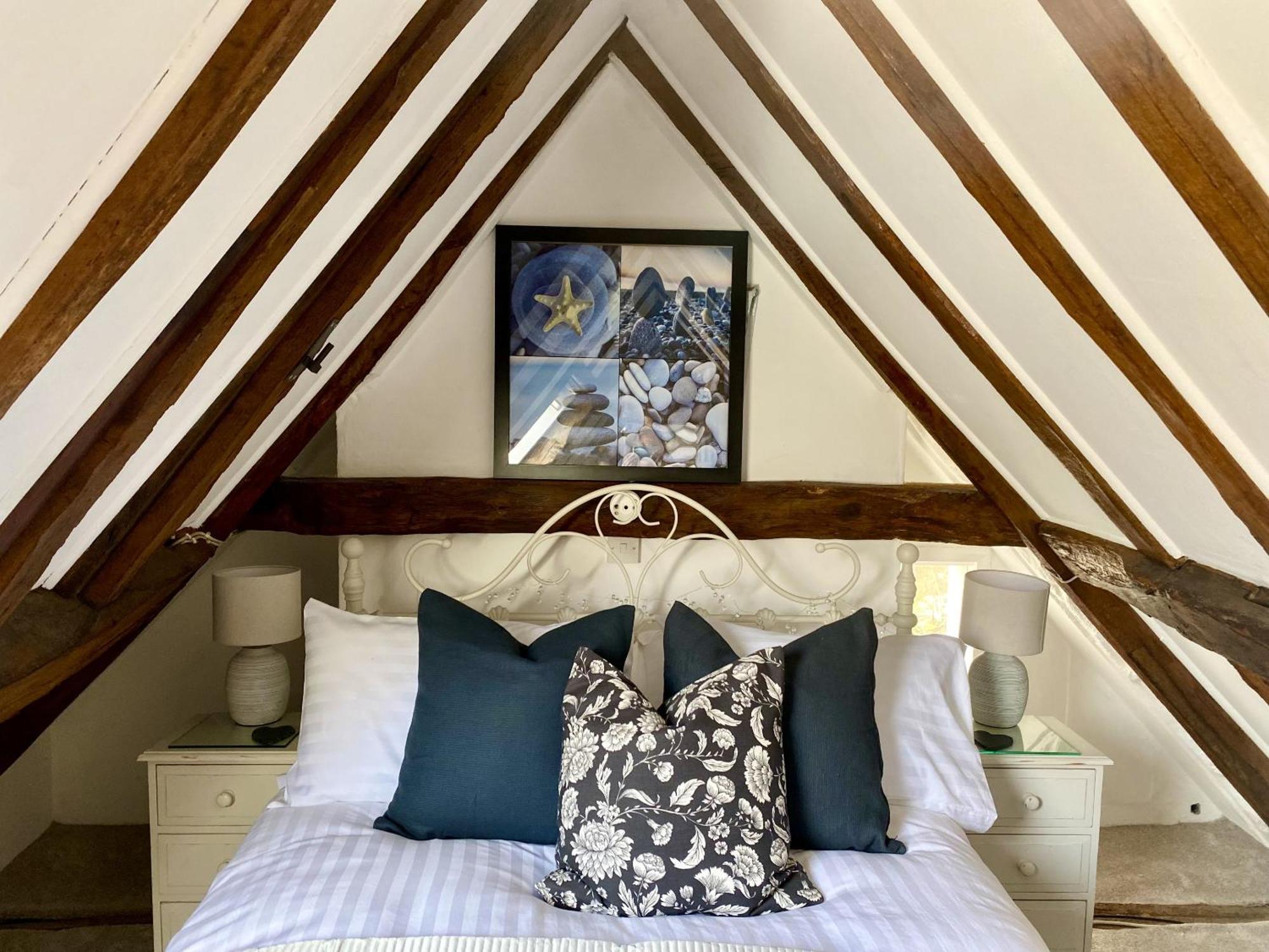 Chestnut Tree Cottage, 7 High Street 아르딩리 외부 사진